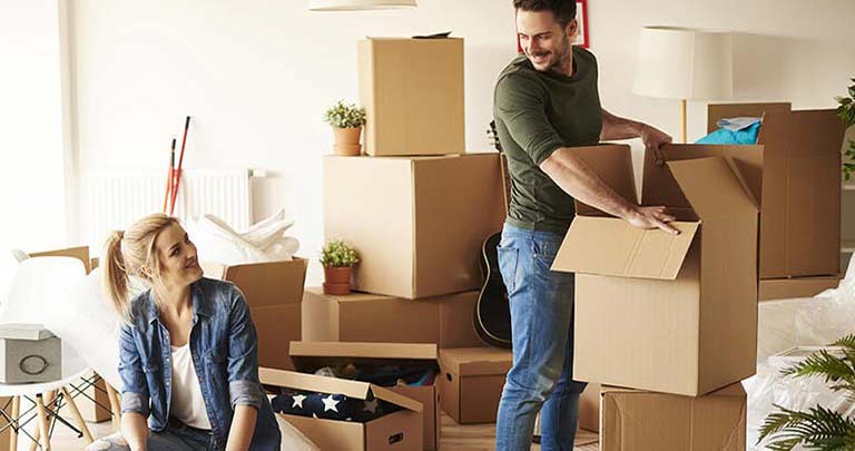 Özmar Nakliyat evden eve nakliyat hizmet aracı ve ekip